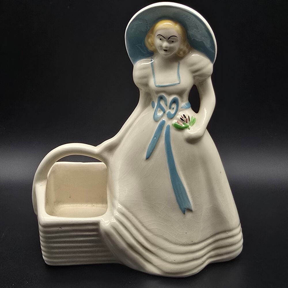 Hull Pottery Girl With Basket Planter Bonnet Southern Bell Vintage Ceramic